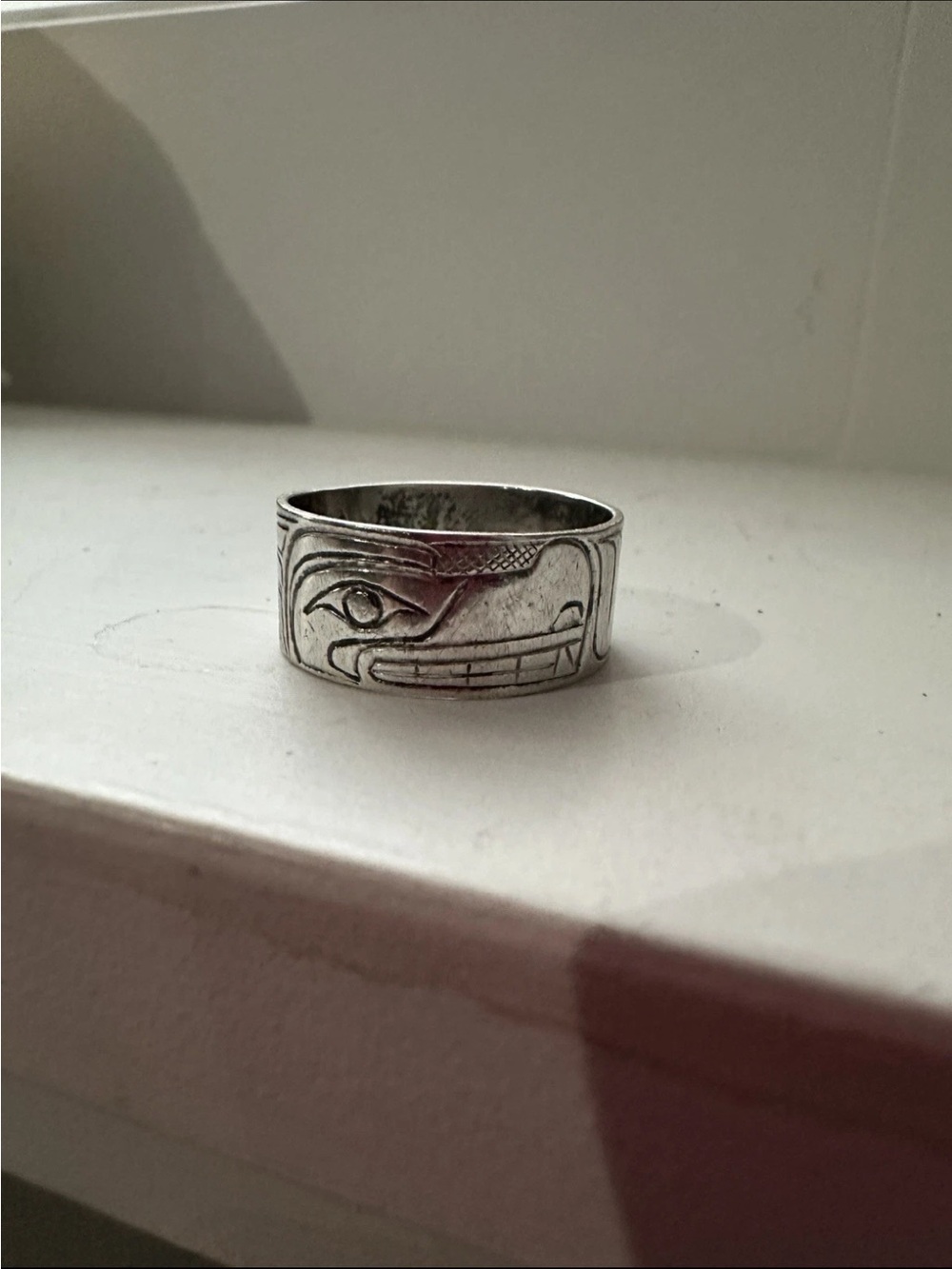 Travis Henry Original Hand Engraved Silver Ring Bear First Nations Size
11.5